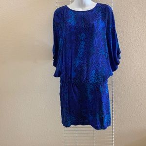 Women’s dress Size small